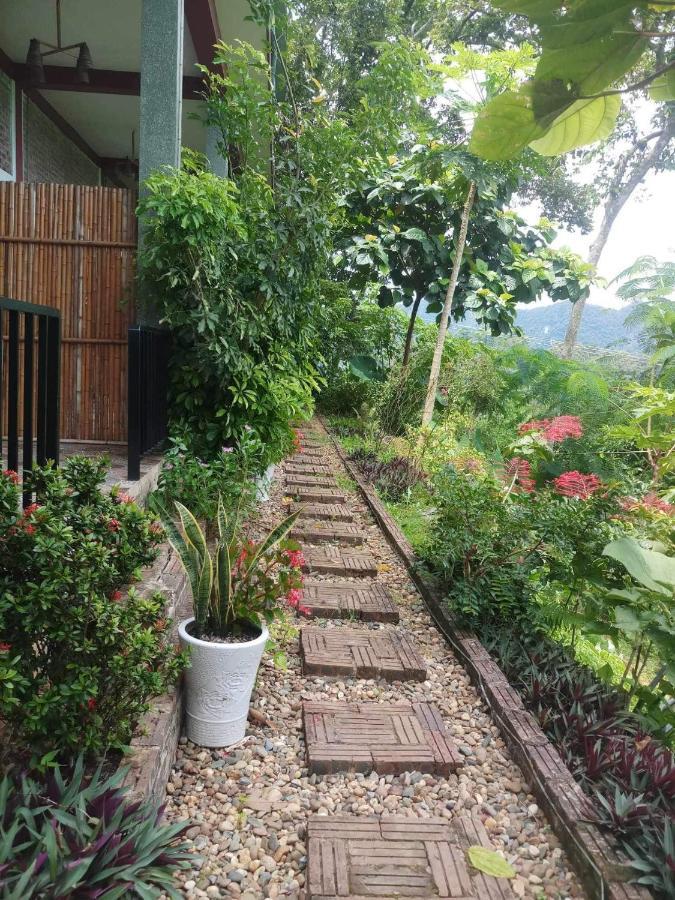 Homestay Khanh Dang Lac Son Esterno foto