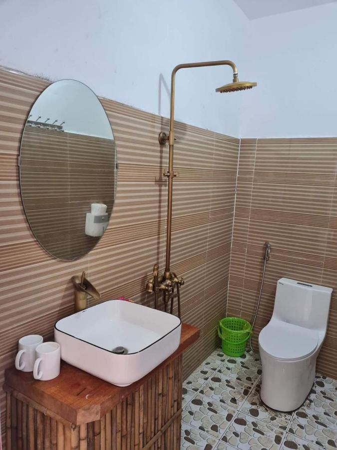 Homestay Khanh Dang Lac Son Esterno foto
